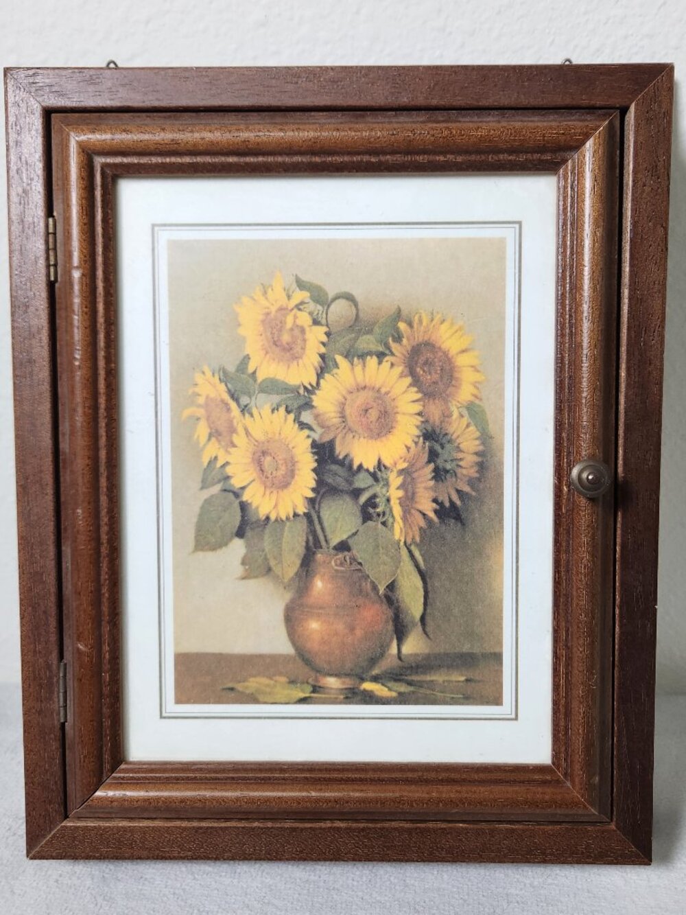 Wooden Key Cabinet Box Hanging with Picture of Sunflowers Hidden 6 Hooks